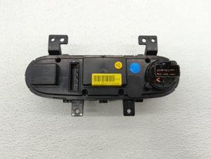 2014-2016 Kia Forte Climate Control Module Temperature AC/Heater Replacement P/N:97250-A7051WK 97250-B0AA0 Fits 2014 2015 2016 OEM Used Auto Parts