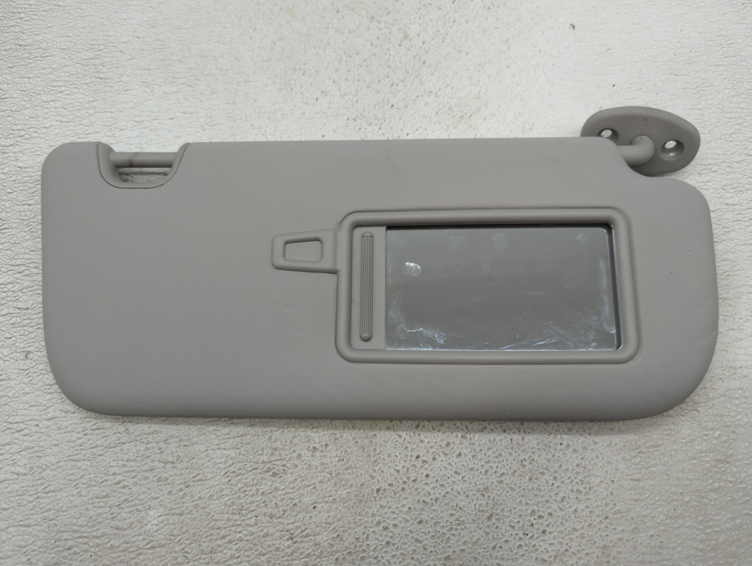 2014-2019 Kia Soul Sun Visor Shade Replacement Passenger Right Mirror Fits 2014 2015 2016 2017 2018 2019 OEM Used Auto Parts