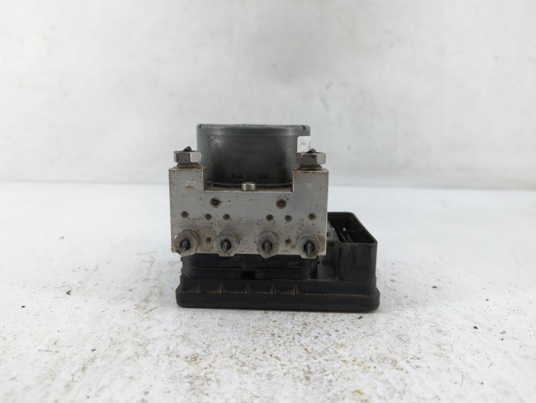 2015-2020 Ford Mustang ABS Pump Control Module Replacement P/N:GR3C-2C405-BB GR3C-2C405-BD Fits 2015 2016 2017 2018 2019 2020 OEM Used Auto Parts