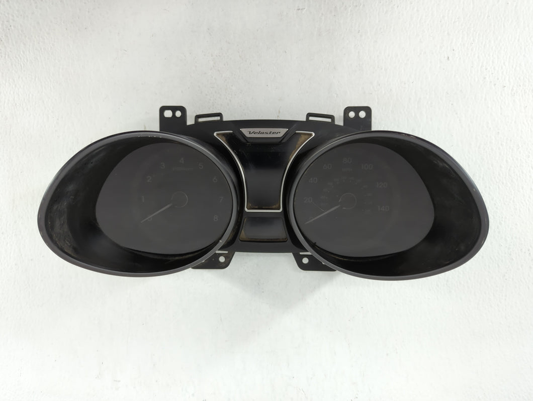 2012-2015 Hyundai Veloster Instrument Cluster Speedometer Gauges P/N:94001-2V321RDR 94011-2V321PD5 Fits 2012 2013 2014 2015 OEM Used Auto Parts