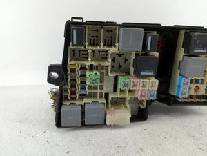 2016 Ford Focus Fusebox Fuse Box Panel Relay Module P/N:AV6T-14A067-AD AV6T-14A076-AB Fits OEM Used Auto Parts