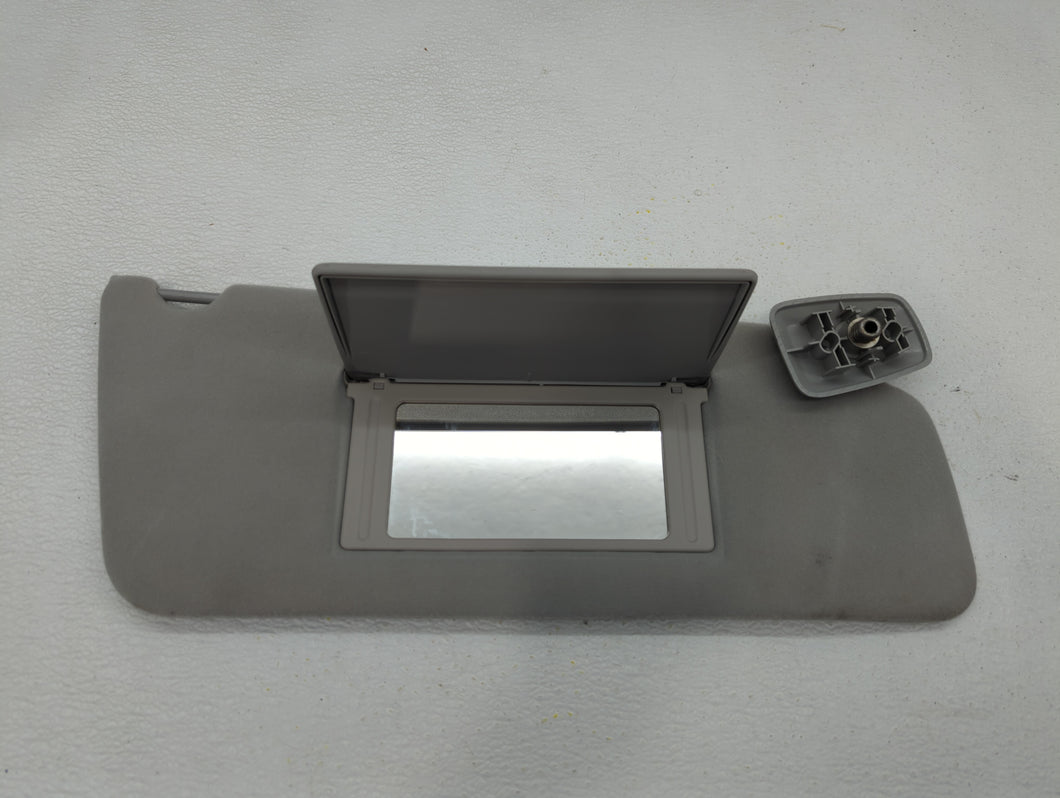 2004-2008 Ford F-150 Sun Visor Shade Replacement Passenger Right Mirror Fits 2004 2005 2006 2007 2008 OEM Used Auto Parts