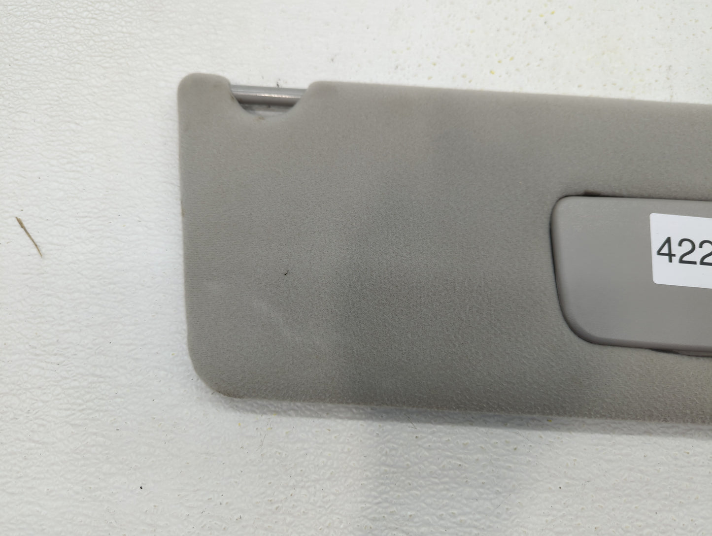 2002-2006 Toyota Camry Sun Visor Shade Shade Replacement Passenger Right Mirror Fits 2002 2003 2004 2005 2006 OEM Used Auto Parts - Oemusedautoparts1.com