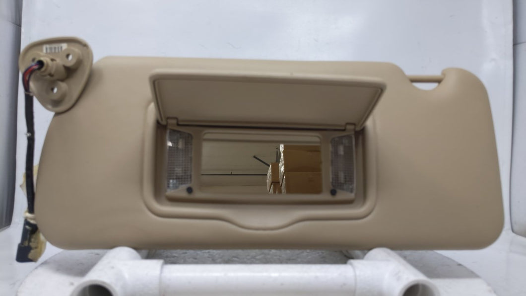 2004 Cadillac Srx Sun Visor Shade Replacement Driver Left Mirror Fits OEM Used Auto Parts - Oemusedautoparts1.com