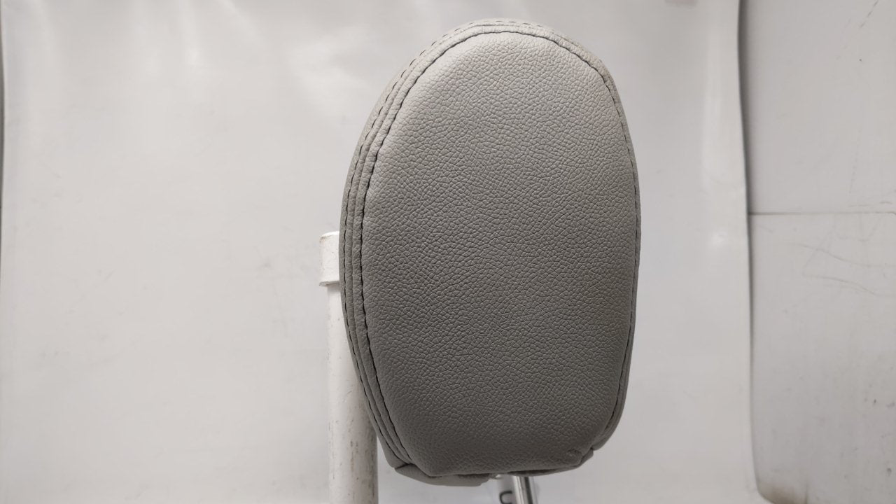 2007 Kia Amanti Headrest Head Rest Rear Seat Fits OEM Used Auto Parts - Oemusedautoparts1.com
