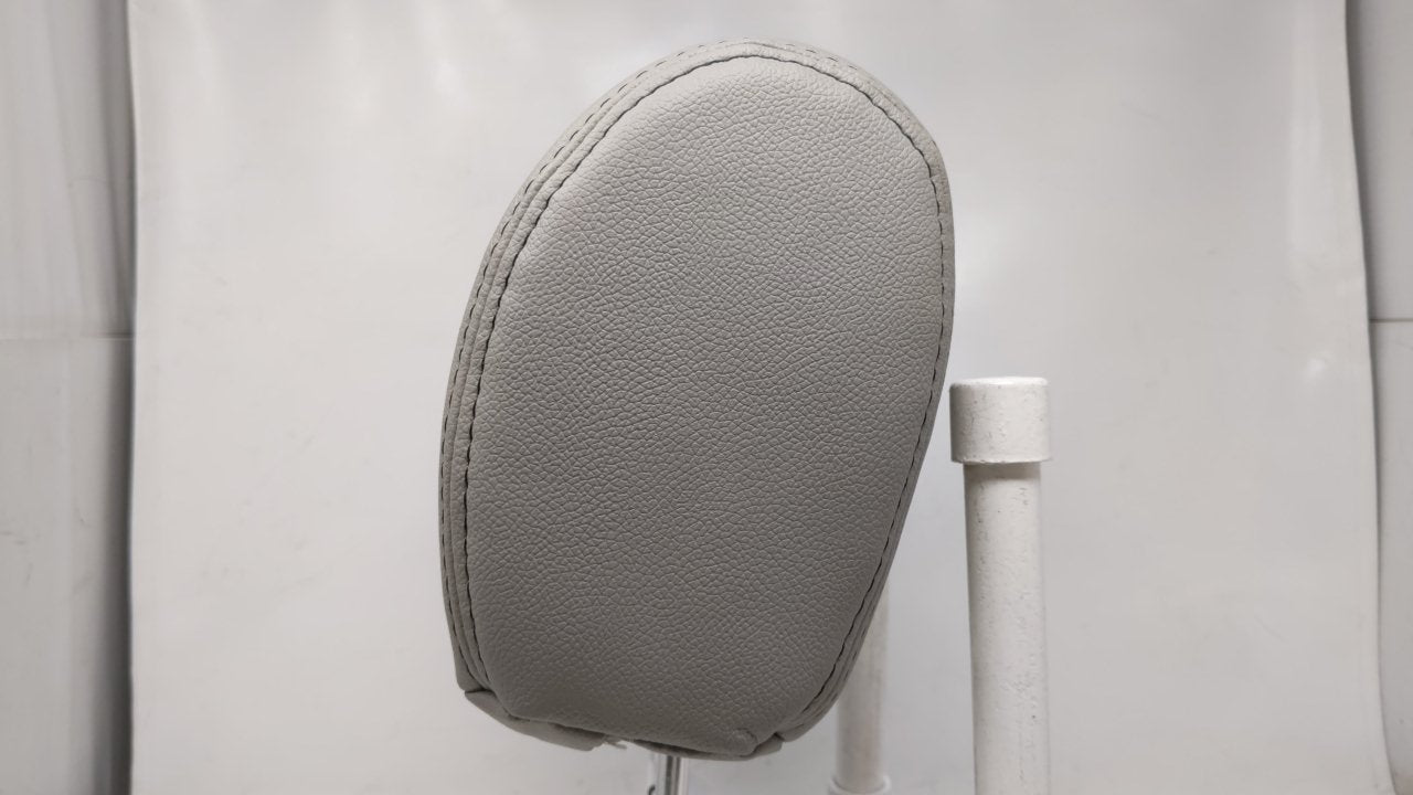 2007 Kia Amanti Headrest Head Rest Rear Seat Fits OEM Used Auto Parts - Oemusedautoparts1.com