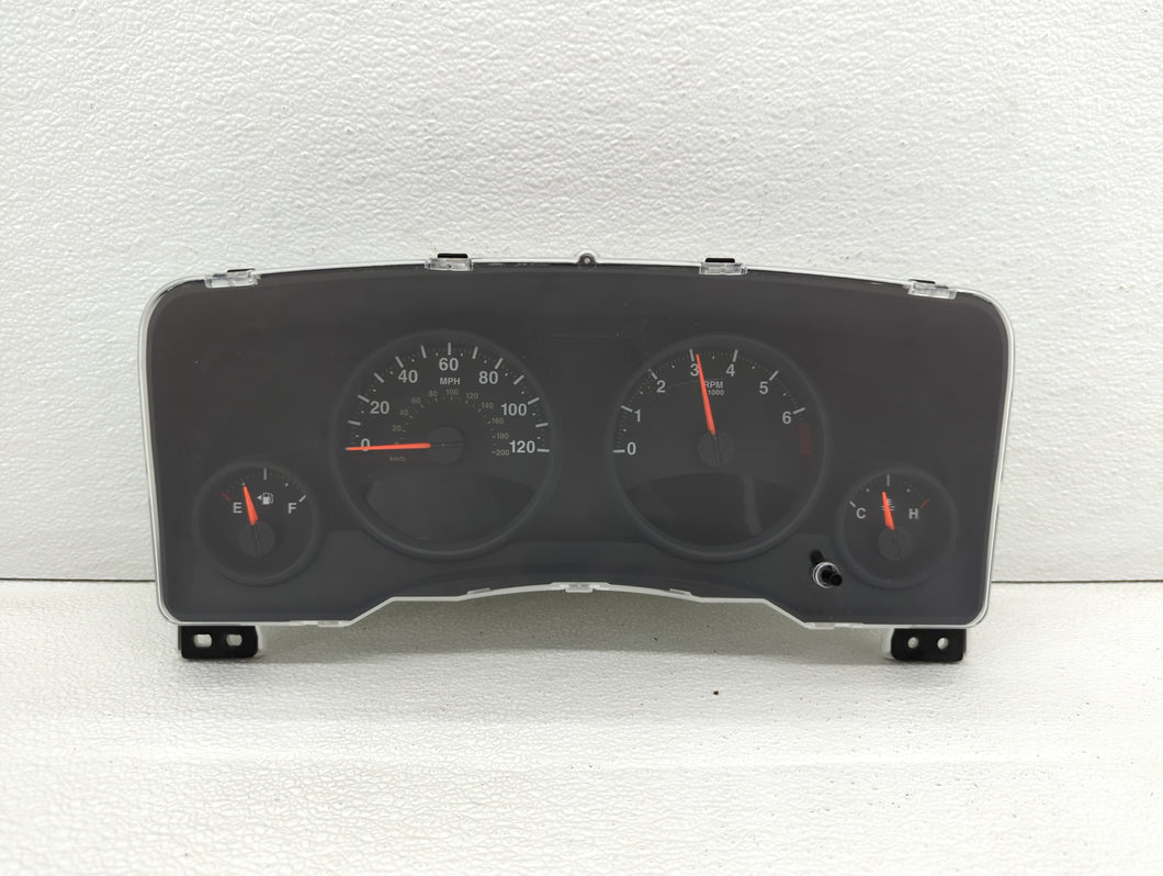 2011-2013 Jeep Compass Instrument Cluster Speedometer Gauges P/N:68080402AE 68080402AF Fits 2011 2012 2013 OEM Used Auto Parts