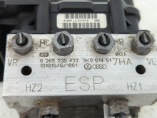 2009-2010 Audi A4 Quattro ABS Pump Control Module Replacement P/N:8K0 614 517 HA 8K0 614 517 DA Fits 2009 2010 OEM Used Auto Parts