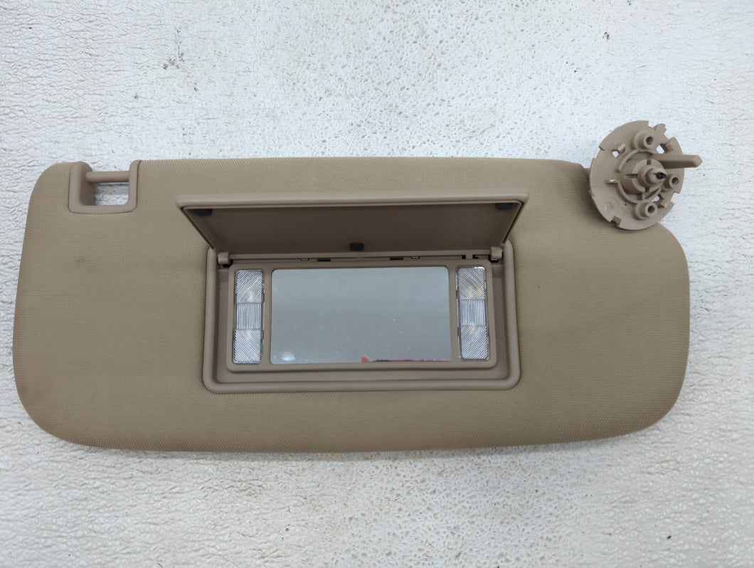 2011-2013 Jeep Grand Cherokee Sun Visor Shade Replacement Passenger Right Mirror Fits OEM Used Auto Parts