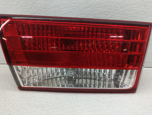 2006-2008 Hyundai Sonata Tail Light Assembly Driver Left OEM P/N:92403-0A0 Fits 2006 2007 2008 OEM Used Auto Parts