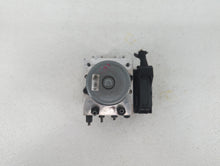 2013-2016 Hyundai Santa Fe ABS Pump Control Module Replacement P/N:58920-B8700 58920-3Q500 Fits 2013 2014 2015 2016 OEM Used Auto Parts