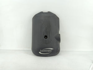 2004 Chevrolet Silverado 2500 Engine Cover