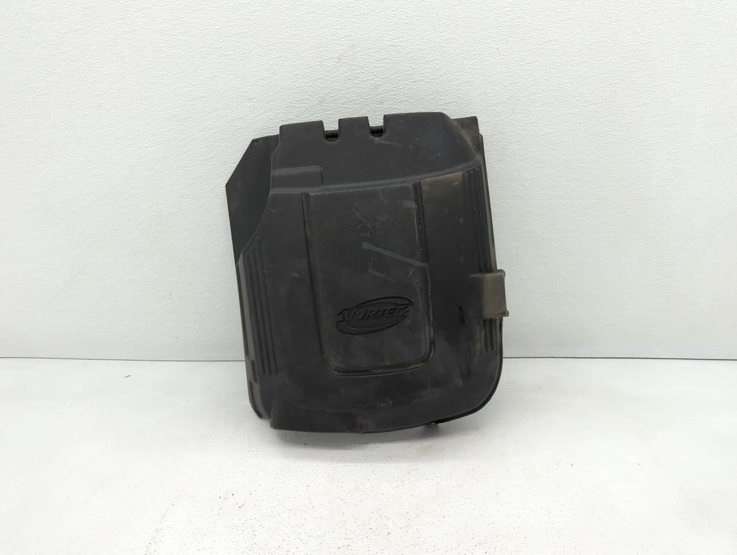 2013 Gmc Yukon Xl 1500 Engine Cover