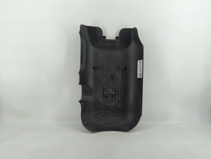 2003 Chevrolet Suburban 1500 Engine Cover