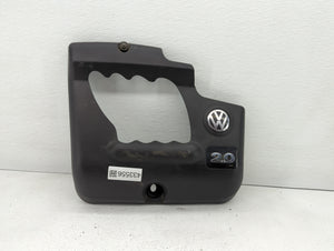 2004 Volkswagen Jetta Engine Cover