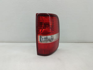 2004-2008 Ford F-150 Tail Light Assembly Passenger Right OEM P/N:5L34-13B504-C 6L34-13B504-A Fits 2004 2005 2006 2007 2008 OEM Used Auto Parts