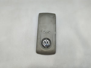 2005 Volkswagen Jetta Engine Cover