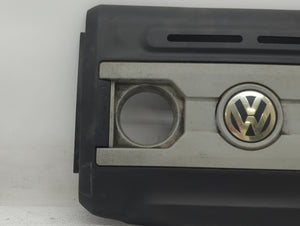 2010 Volkswagen Passat Engine Cover