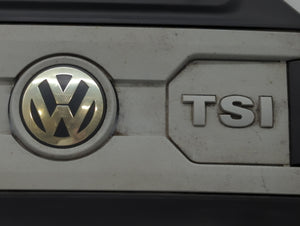 2010 Volkswagen Passat Engine Cover