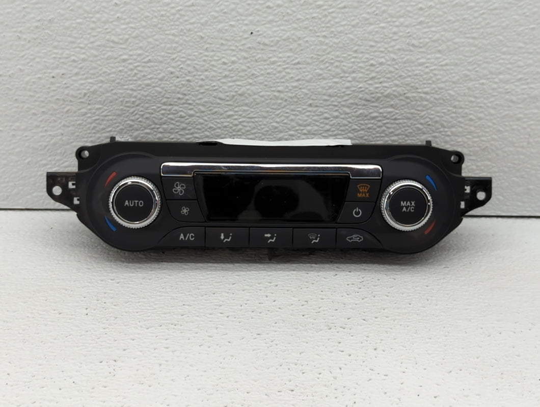 2015-2016 Ford Escape Climate Control Module Temperature AC/Heater Replacement P/N:CJ5T-18C612-BE CJ5T-18C612-BC Fits 2015 2016 OEM Used Auto Parts