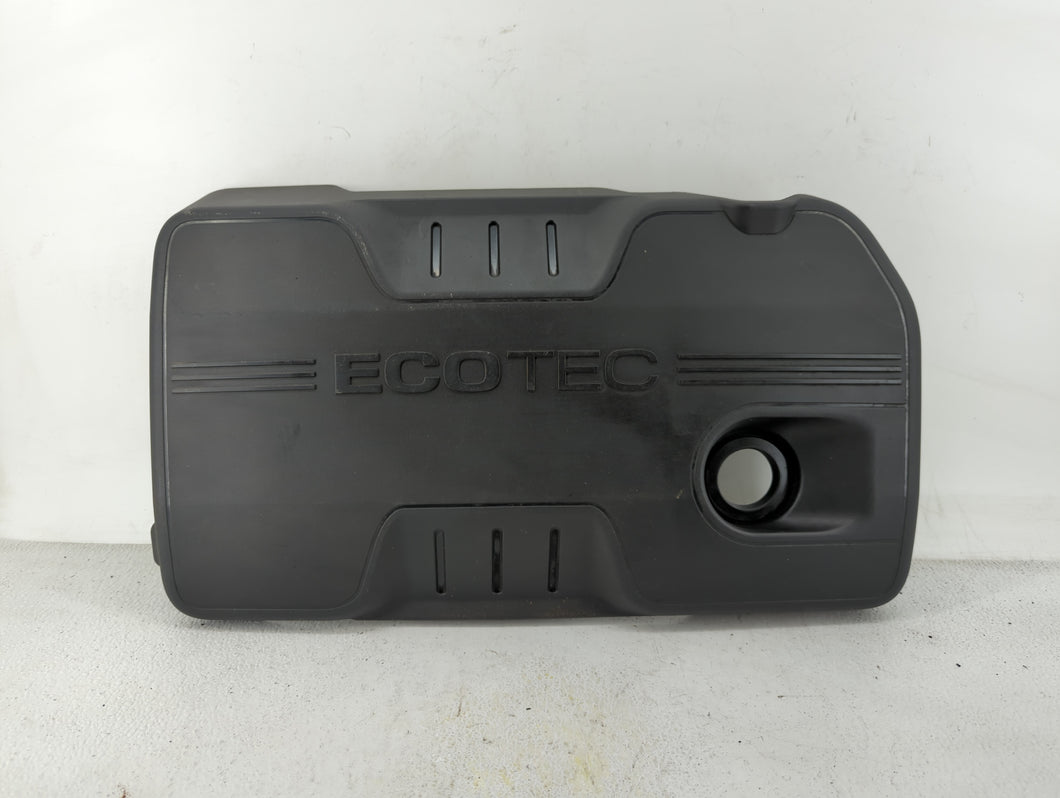 2010 Chevrolet Equinox Engine Cover