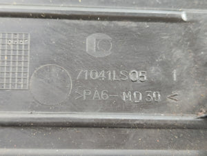 2011 Chevrolet Cruze Engine Cover