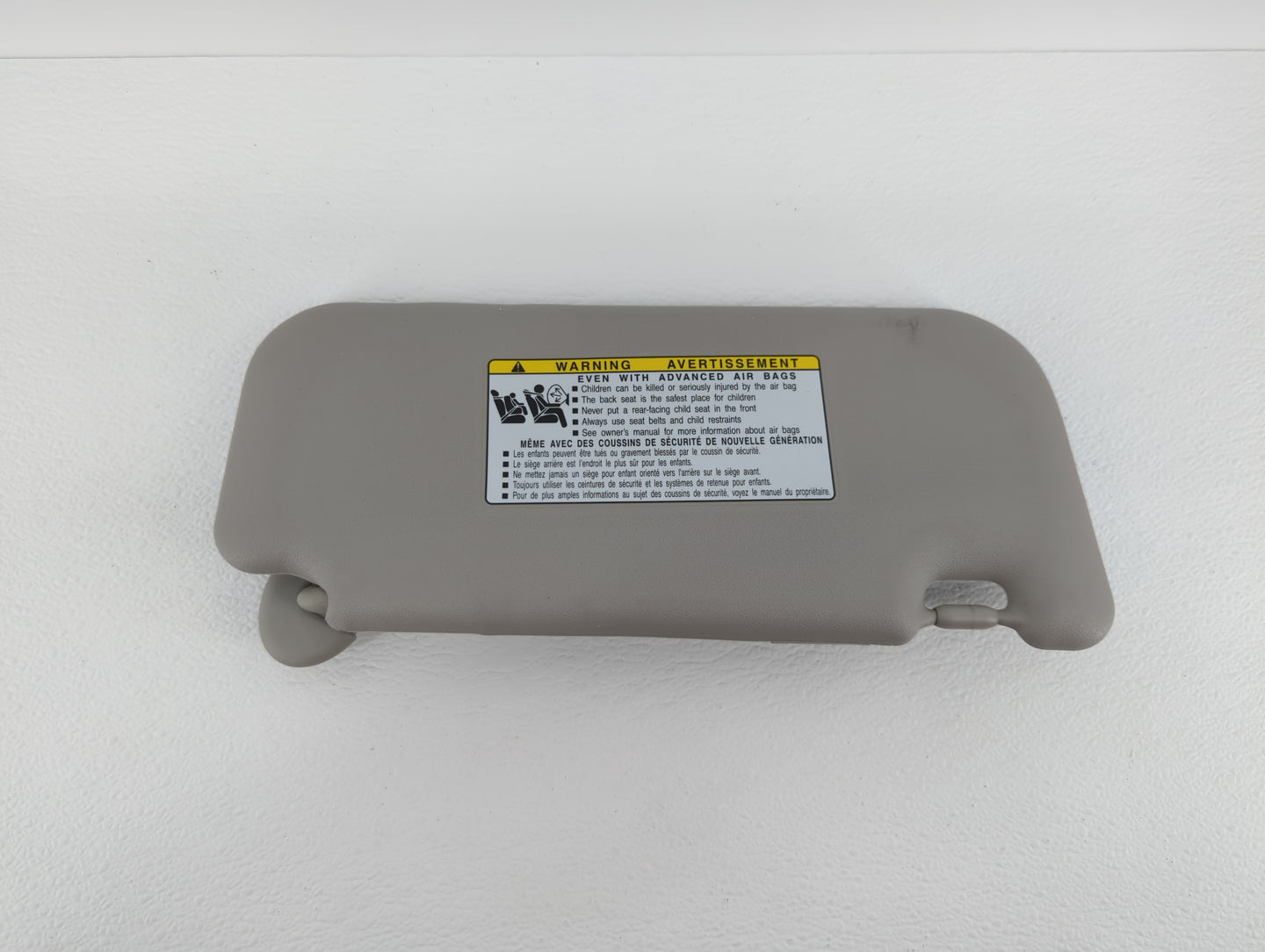 2009-2013 Toyota Corolla Sun Visor Replacement Driver Left Mirror Fits 2009 2010 2011 2012 2013 OEM Used Auto Parts - Oemusedautoparts1.com