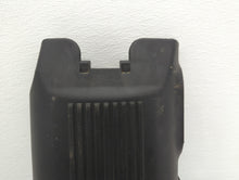 2002 Gmc Yukon Xl 1500 Engine Cover