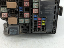 2015 Kia Soul Fusebox Fuse Box Panel Relay Module P/N:91417B2090 91417B2120 Fits OEM Used Auto Parts