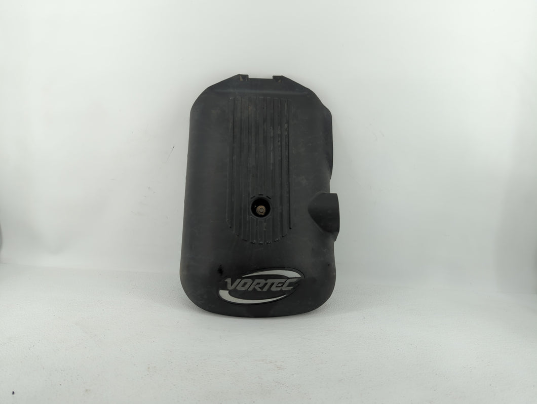 2006 Chevrolet Avalanche Engine Cover