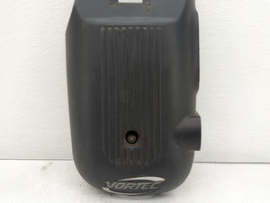 2001 Chevrolet Suburban 1500 Engine Cover