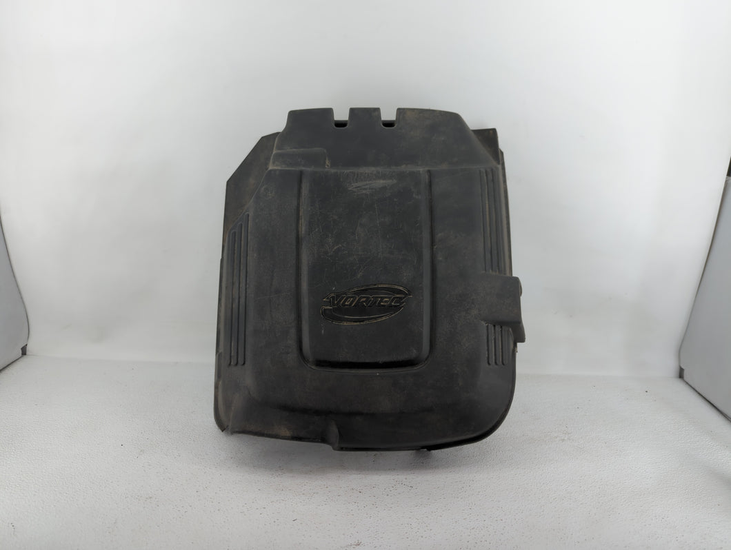 2013 Chevrolet Silverado 1500 Engine Cover