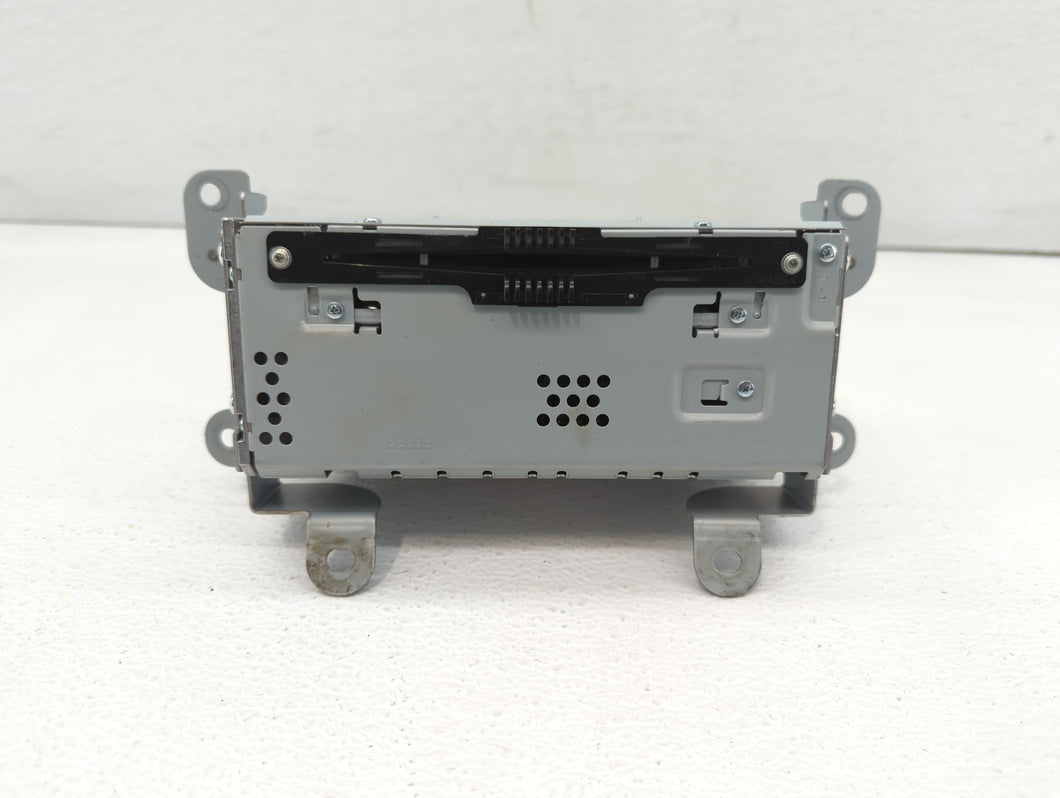 2017-2019 Lincoln Mkc Radio AM FM Cd Player Receiver Replacement P/N:GJ7T-19C107-DC GJ7T-19C107-DD Fits 2017 2018 2019 OEM Used Auto Parts