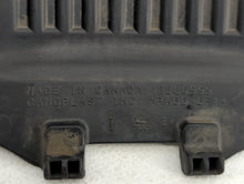 2004 Chevrolet Tahoe Engine Cover