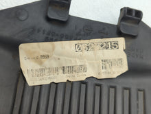 2005 Chevrolet Silverado 2500 Engine Cover