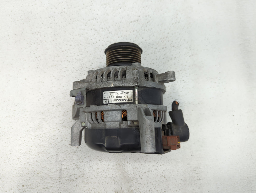 2016-2022 Honda Civic Alternator Replacement Generator Charging Assembly Engine OEM P/N:104211-3531 104211-3910 Fits OEM Used Auto Parts