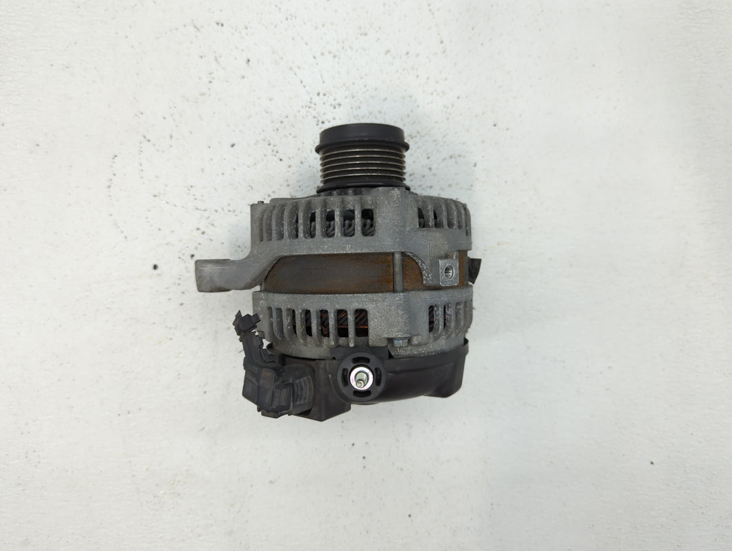 2012-2014 Toyota Camry Alternator Replacement Generator Charging Assembly Engine OEM P/N:27060-36011 27060-50280 Fits OEM Used Auto Parts