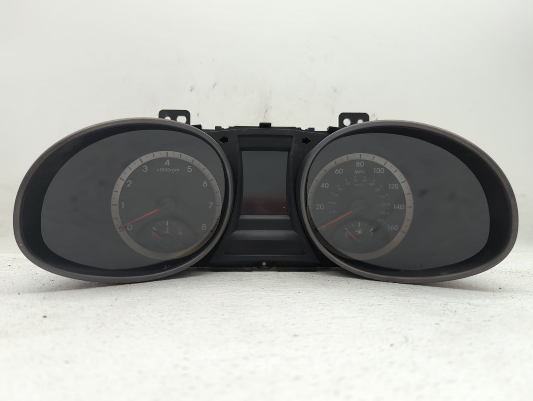 2015 Hyundai Santa Fe Sport Instrument Cluster Speedometer Gauges P/N:94001-4Z310 Fits 2016 OEM Used Auto Parts