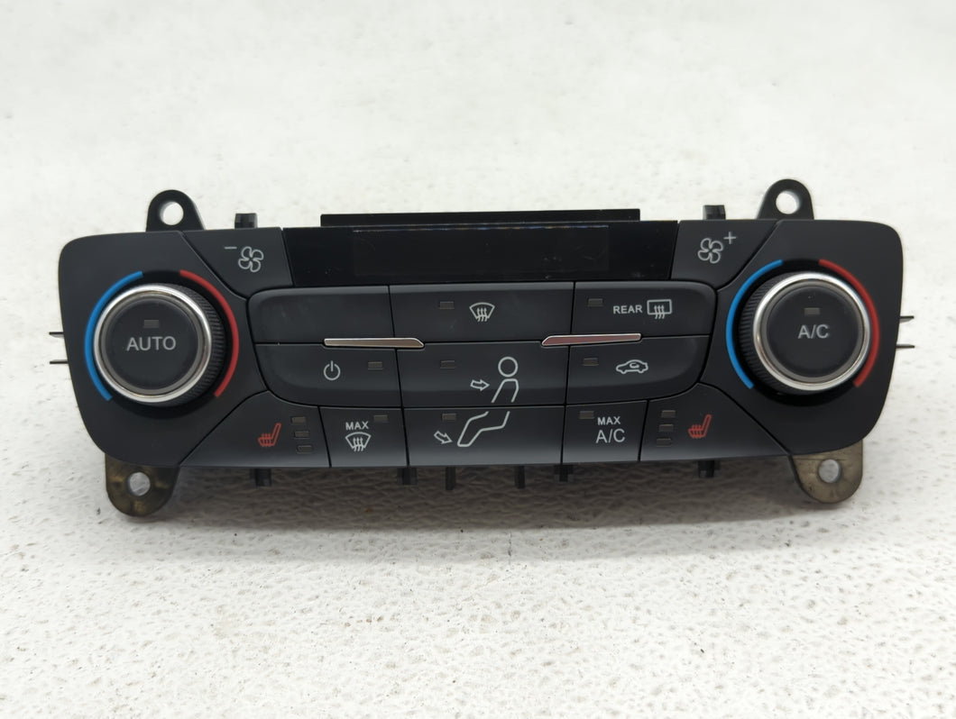 2017 Ford Escape Climate Control Module Temperature AC/Heater Replacement P/N:GJ5T-18C612-EA GJ5T-18C612-FA Fits OEM Used Auto Parts