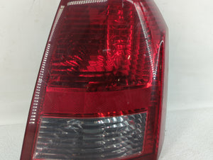 2005-2007 Chrysler 300 Tail Light Assembly Passenger Right OEM P/N:04805850AD 04805852AB Fits 2005 2006 2007 OEM Used Auto Parts