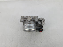 2014-2018 Ford Focus Throttle Body P/N:DS7E-9F991-BD DS7E-9F991-BB Fits 2014 2015 2016 2017 2018 2019 2020 2021 2022 OEM Used Auto Parts