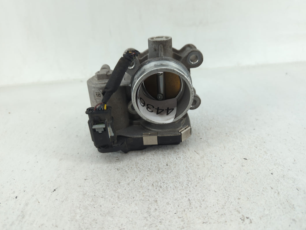 2018-2022 Chevrolet Equinox Throttle Body P/N:12671379AA Fits 2016 2017 2018 2019 2020 2021 2022 OEM Used Auto Parts