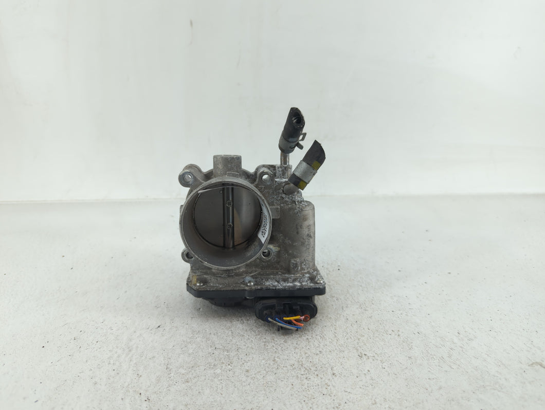 2014-2019 Kia Soul Throttle Body P/N:35100-2E000 1302150124 Fits 2011 2012 2013 2014 2015 2016 2017 2018 2019 2020 2021 OEM Used Auto Parts