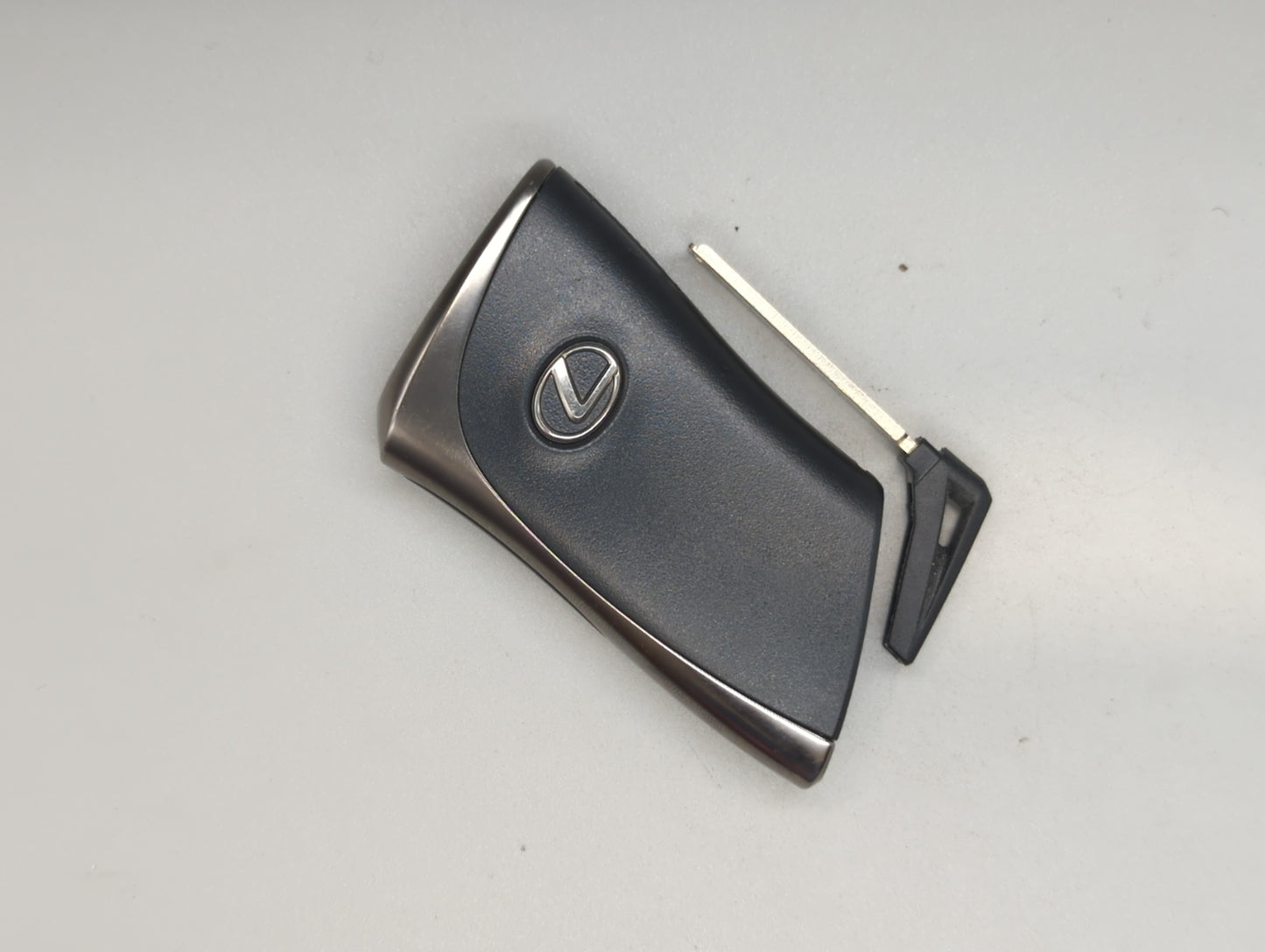 Lexus Nx250 Keyless Entry Remote Fob HYQ14FLC 231451-6100 4 buttons - Oemusedautoparts1.com
