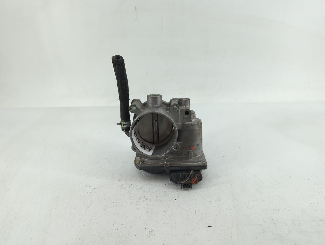 2011-2020 Hyundai Elantra Throttle Body P/N:35100-2E000 1302150124 Fits 2011 2012 2013 2014 2015 2016 2017 2018 2019 2020 2021 OEM Used Auto Parts