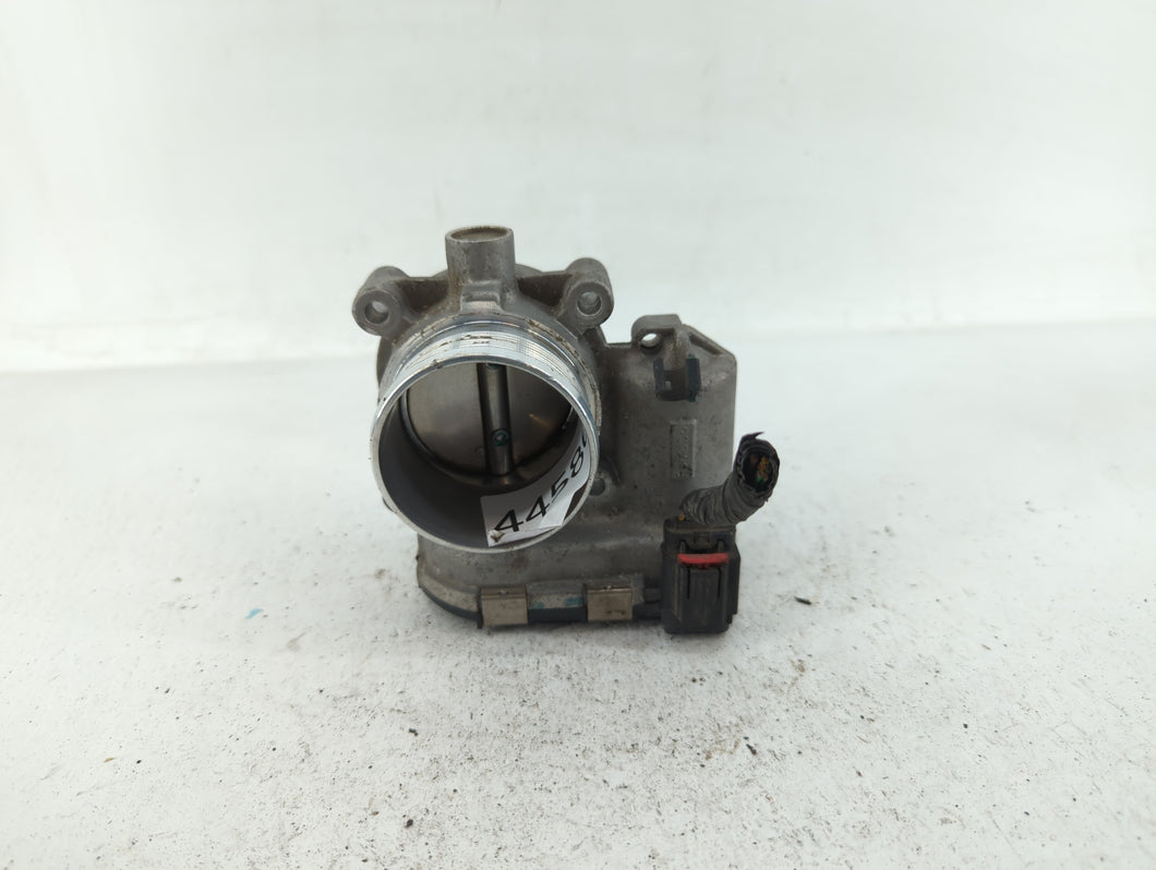 2014 Ford Focus Throttle Body P/N:DS7E-9F991-BB DS7E-9F991-AH Fits 2013 2015 2016 2017 2018 2019 2020 2021 2022 OEM Used Auto Parts