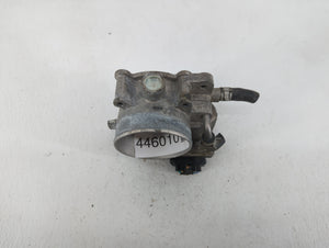 2019-2020 Kia Sorento Throttle Body P/N:35100-3L100 35100-3B100 Fits 2017 2018 2019 2020 2021 2022 OEM Used Auto Parts