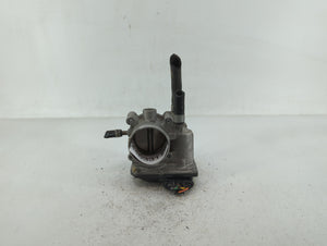 2012-2017 Hyundai Veloster Throttle Body P/N:35100-2B300 Fits 2012 2013 2014 2015 2016 2017 2018 2019 OEM Used Auto Parts