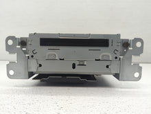 2011-2012 Land Rover Lr2 Radio AM FM Cd Player Receiver Replacement P/N:7G9N-18C815-NB Fits 2011 2012 OEM Used Auto Parts