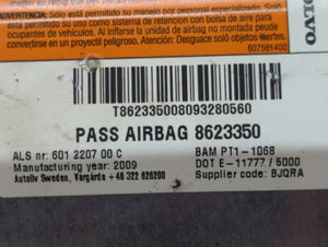 2010 Volvo V40 Air Bag Passenger Right Dashboard OEM P/N:BAM PT1-1068 Fits 2008 2009 2011 2012 2013 OEM Used Auto Parts